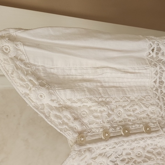 🎀🩷 ABERCROMBIE CROCHET EMBROIDERED MINI DRESS 🩷🎀 - Picture 5 of 17